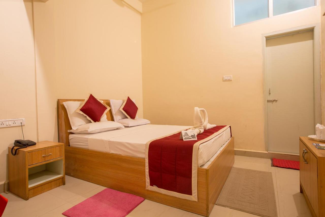Kstdc Hotel Mayura Talakaveri, Bhagamandala Madikeri Extérieur photo